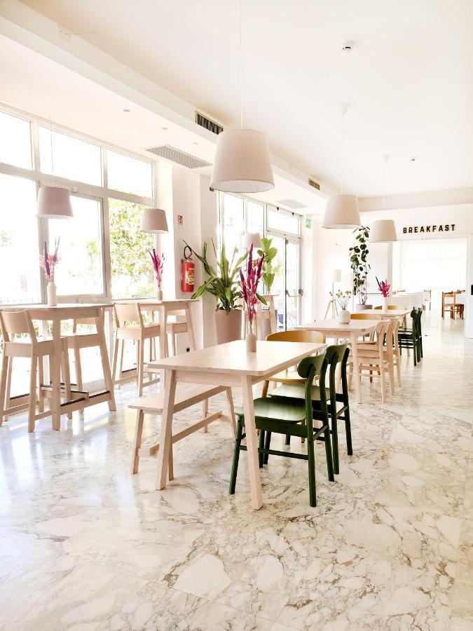 Hotel Blumen Σαν Μπενεντέτο ντελ Τρόντο Εξωτερικό φωτογραφία